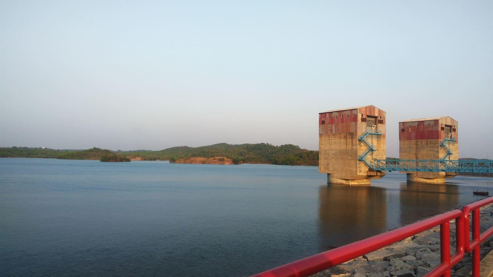 Upper Dam reservoir, Ajodhya Hills, Purulia