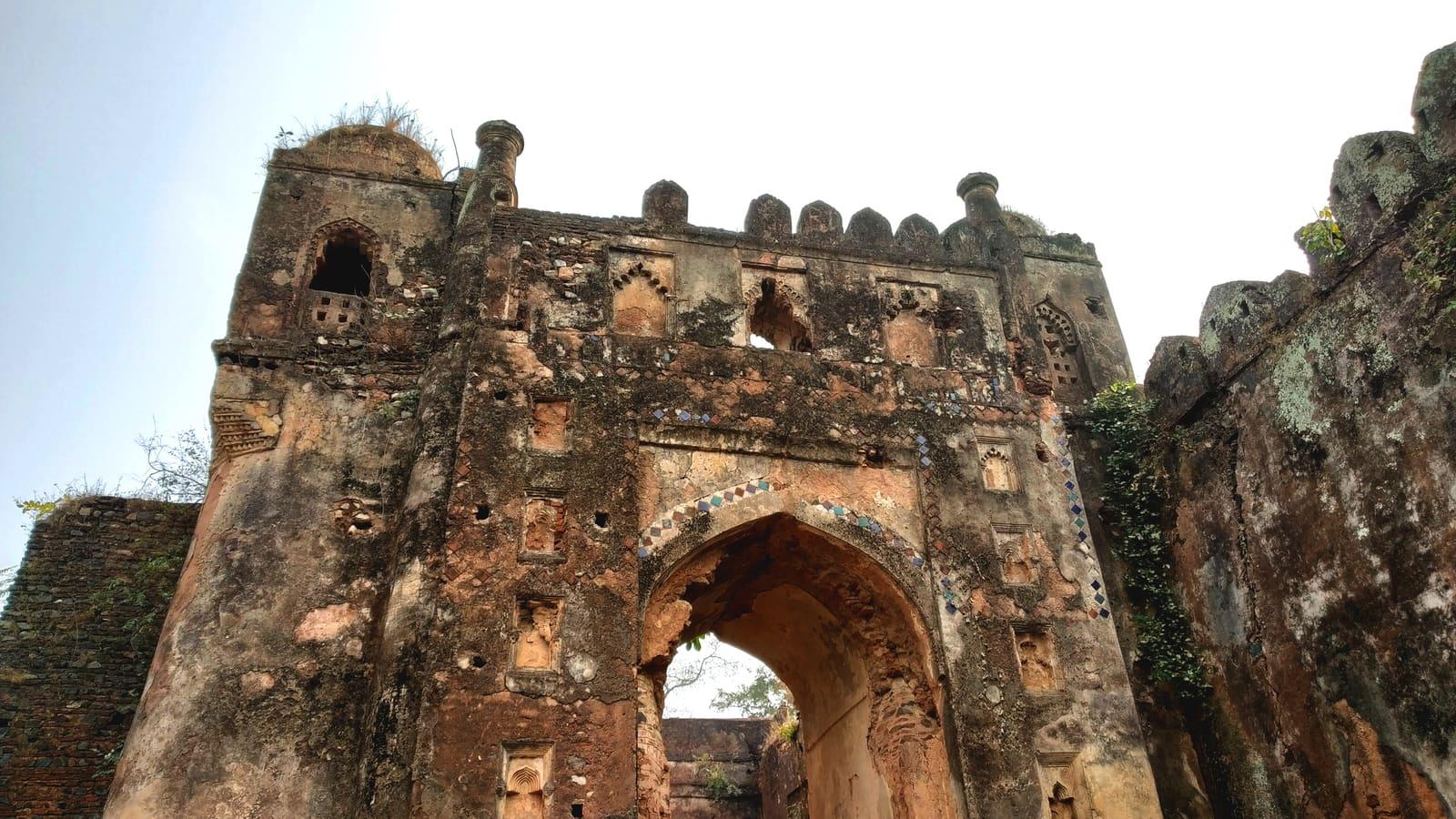 Gateway of the old Palamu Fort, near Betla